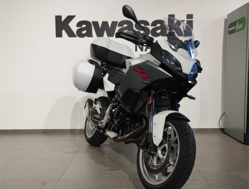 BMW F 900 XR