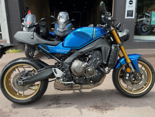 YAMAHA XSR 900 FULL ETATNEUF/1EREMAIN/REVOK/GARANTIE