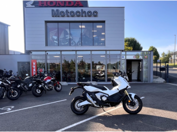 HONDA X ADV 750
