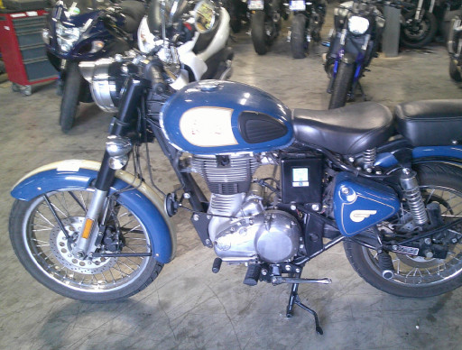 ROYAL ENFIELD BULLET 500 STANDARD Accidente RSV N°22350