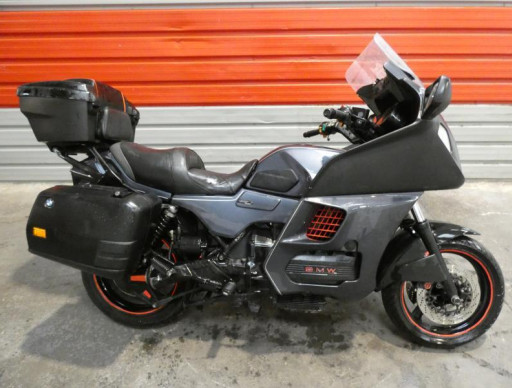 BMW K1