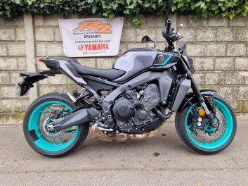 YAMAHA MT-09 Y-AMT 2024
