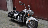 HARLEY-DAVIDSON TOURING ROAD KING 1690 CLASSIC