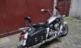HARLEY-DAVIDSON TOURING ROAD KING 1690 CLASSIC
