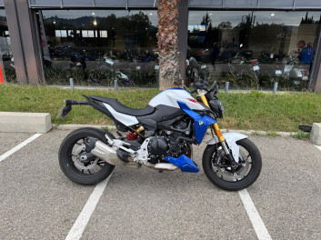 BMW F 900 R