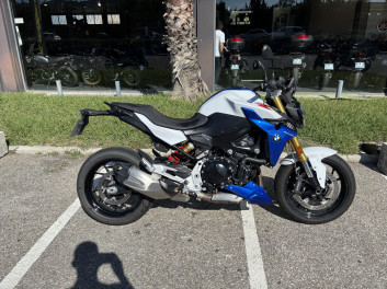 BMW F 900 R