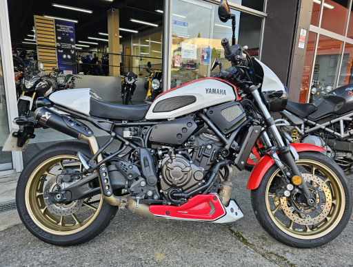 YAMAHA XSR 700 ABS