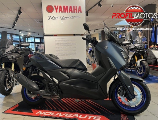 YAMAHA XMAX 125