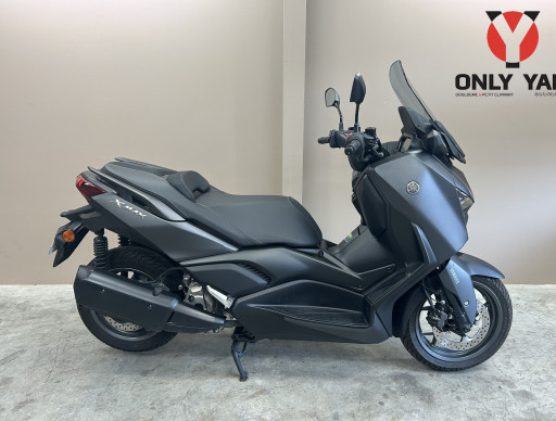 YAMAHA XMAX 300