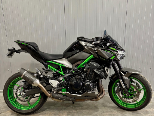 KAWASAKI Z 900