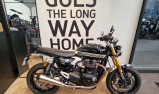 TRIUMPH SPEED TWIN 1200 RS - 1500 KMS - JANVIER 2025