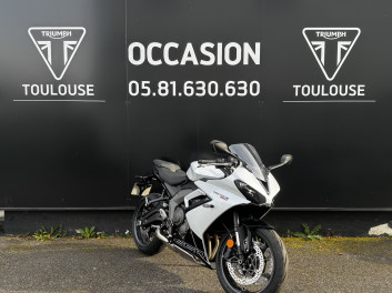 TRIUMPH 	DAYTONA 660