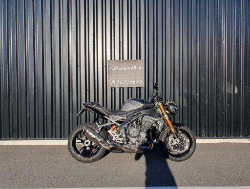 TRIUMPH SPEED TRIPLE 1200 RS