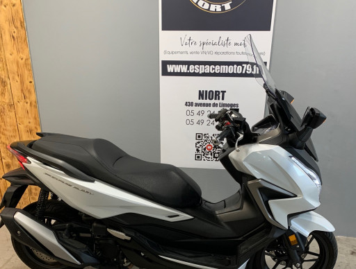 HONDA NSS FORZA 350