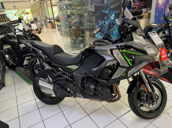 KAWASAKI VERSYS 1100 SE