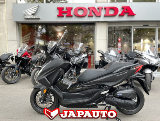 Honda NSS 125 FORZA - 3000 KM - 4590€ - NOIR MAT - MEC 2025