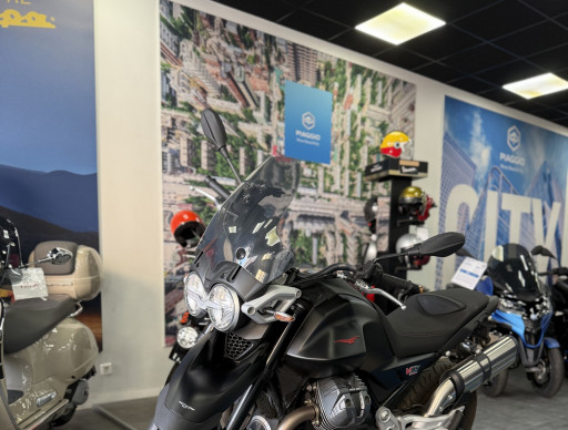 MOTO GUZZI V85 STRADA 2024