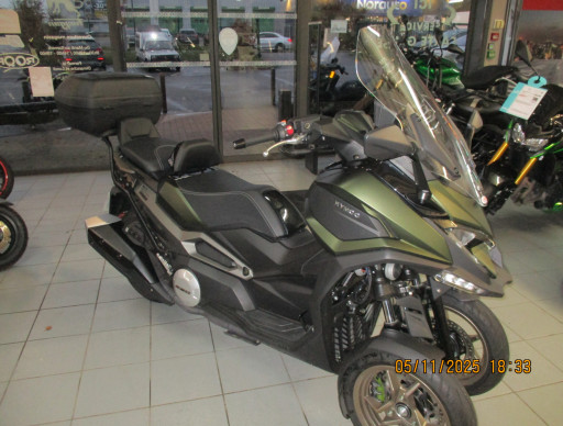 KYMCO CV3 550
