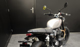 TRIUMPH SPEED TWIN 900