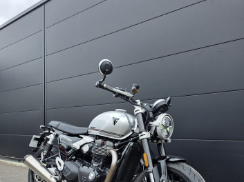 TRIUMPH SPEED TWIN 1200