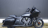 INDIAN CHALLENGER 1768 DARK HORSE Pack Audio