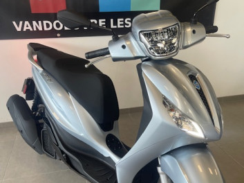 PIAGGIO MEDLEY 125 Iget - MARS 2025 - LEASING 31EUROS / MOIS *