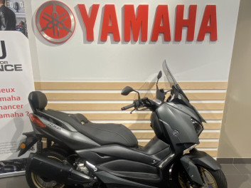 YAMAHA XMAX 300 Tech Max