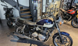 TRIUMPH BONNEVILLE 865 SE