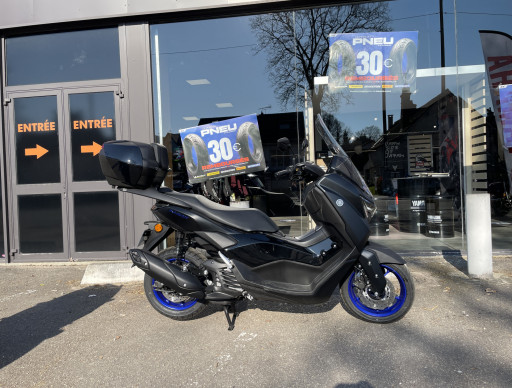 YAMAHA NMAX 125