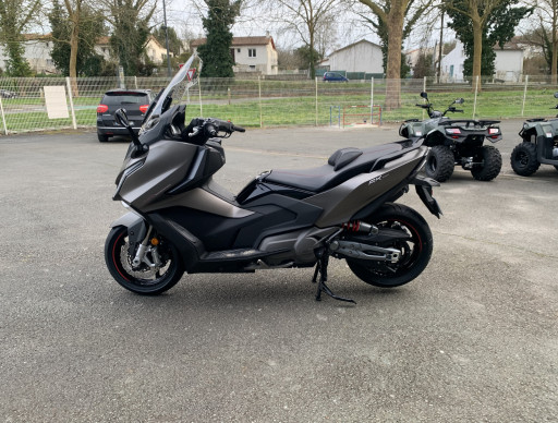 KYMCO AK 550 PREMIUM