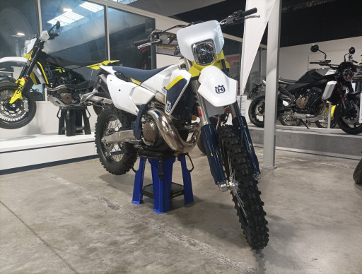 HUSQVARNA TE 250 neuve