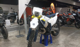 HUSQVARNA TE 250 neuve