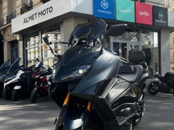 YAMAHA XP T-MAX 560 TECH MAX