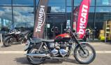 TRIUMPH BONNEVILLE T100 