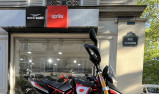 APRILIA DORSODURO 900 ABS NOIR BRIDE A2