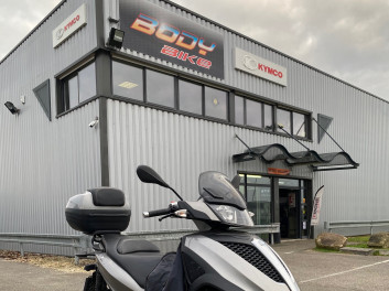 PIAGGIO MP3 300LT YOURBAN