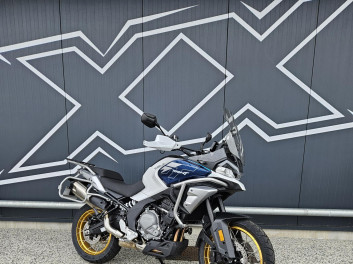CF MOTO 700MT