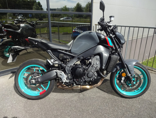 YAMAHA MT-09/34
