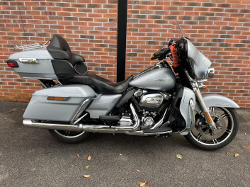 HARLEY-DAVIDSON TOURING ULTRA LIMITED 1868 