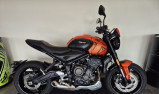 TRIUMPH TRIDENT 660