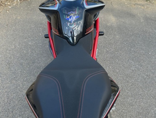 MV AGUSTA BRUTALE 1090 R