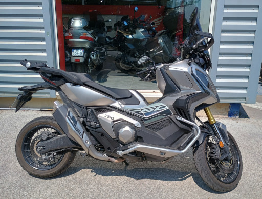 HONDA X-ADV 750 
