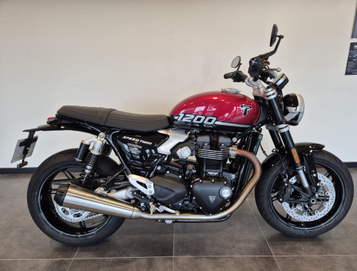 TRIUMPH SPEED TWIN 1200