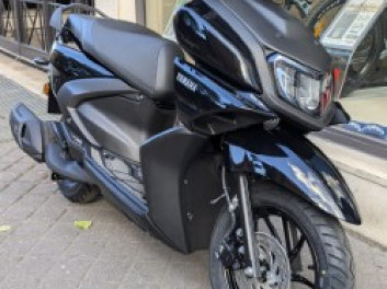 YAMAHA RayZR 125