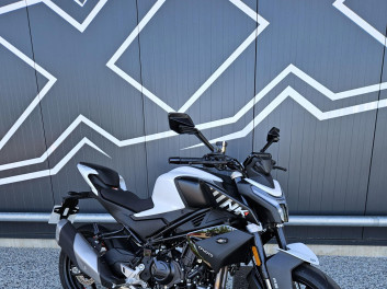 CF MOTO 450NK