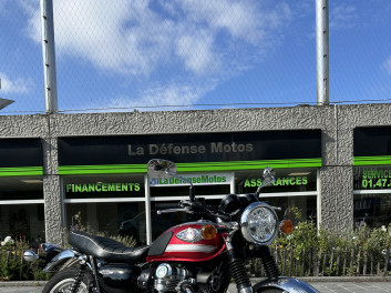 KAWASAKI W800 - ANNEE 2024 - 645 KMS - ETAT NEUVE - 8 999 €