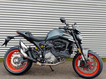 DUCATI MONSTER 937 +