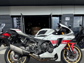 YAMAHA YZF 1000 R1 60TH