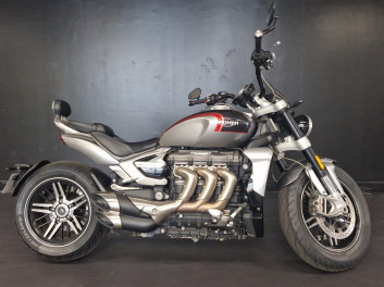 TRIUMPH ROCKET 3 GT