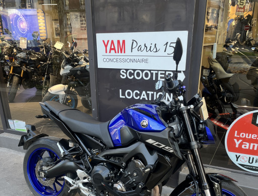 YAMAHA MT-09 2018 ICON BLUE AKRAPOVIC ET OHLINS (MT 09 MT09)